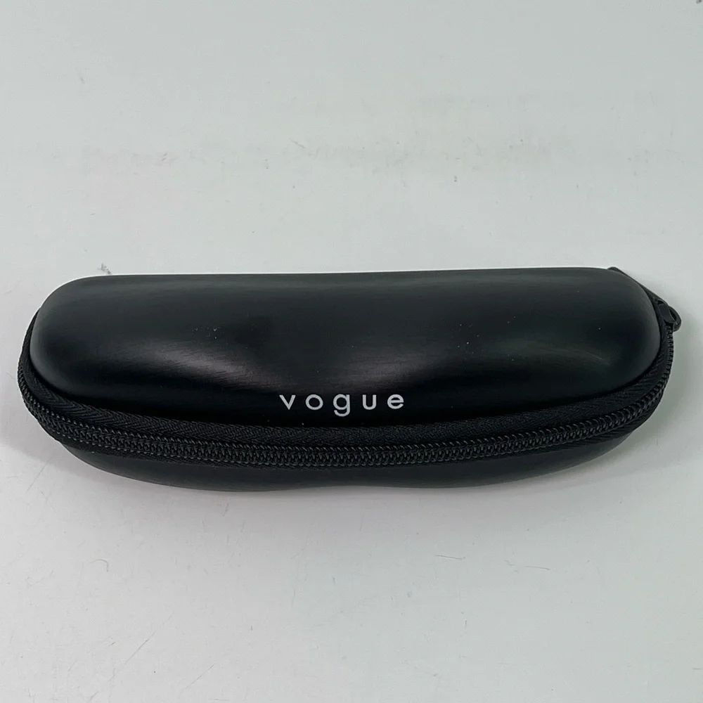 NEW Unused Vogue Black Small Clamshell Semi Hard Eyewear Glasses Case w Cloth